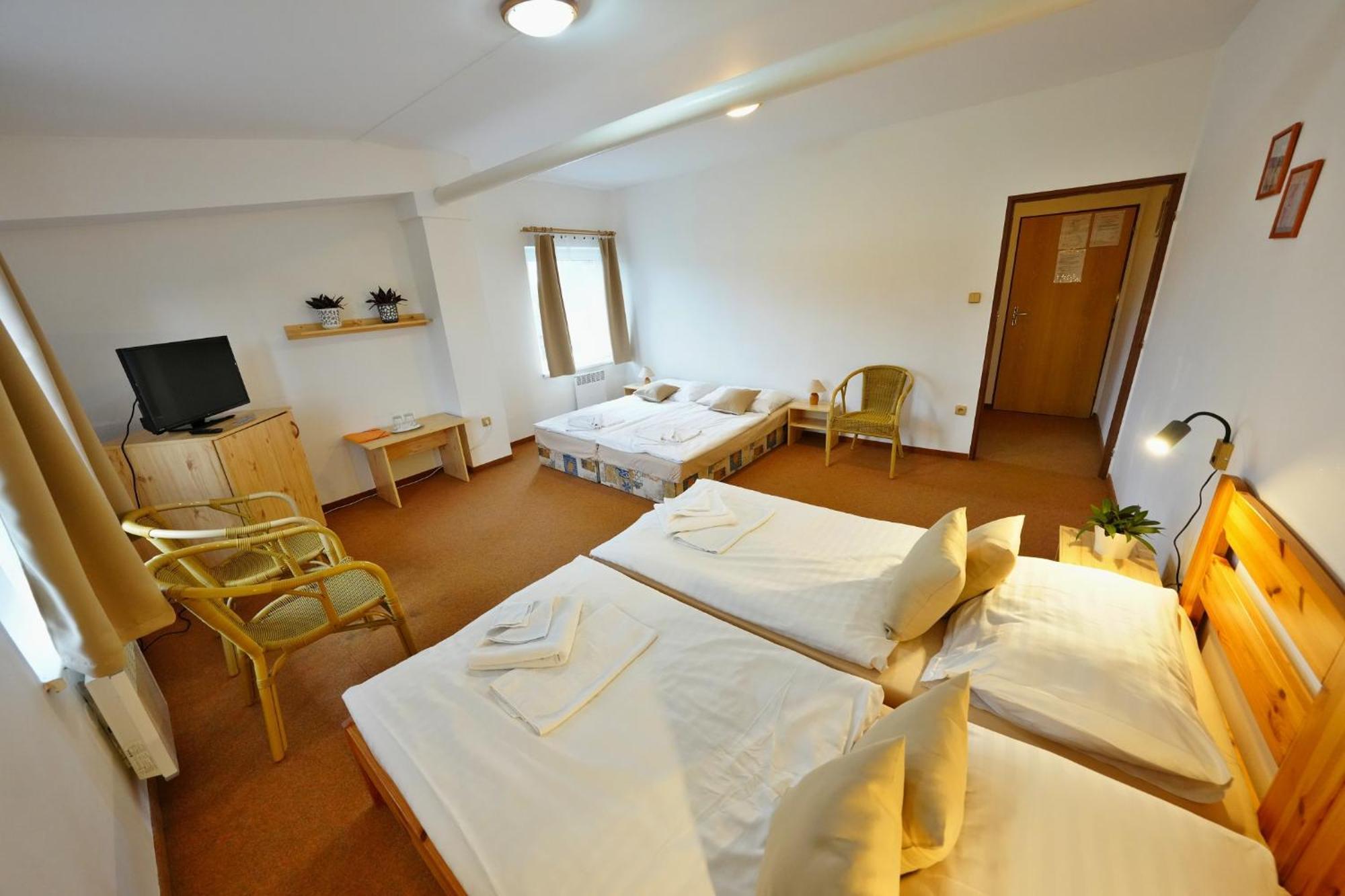 Resort Ohrada Vísky Zewnętrze zdjęcie